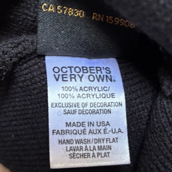 October’s Very Own toque - Picture 2 of 2